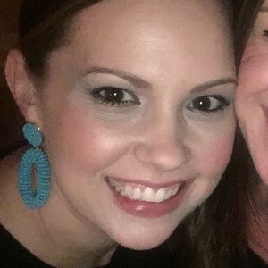 Meet your Posher, Carolyn